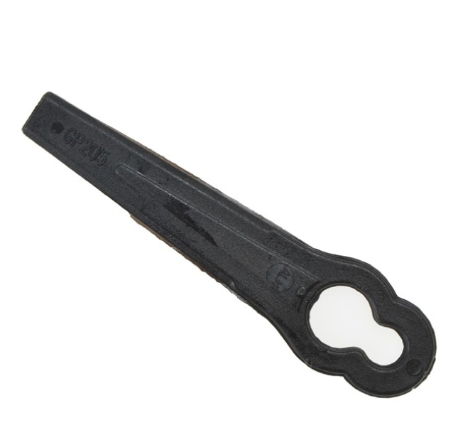 GP205/FIQ8 Lawnmower Clip on Plastic Blades