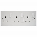 Triple Switched Socket with Back Box