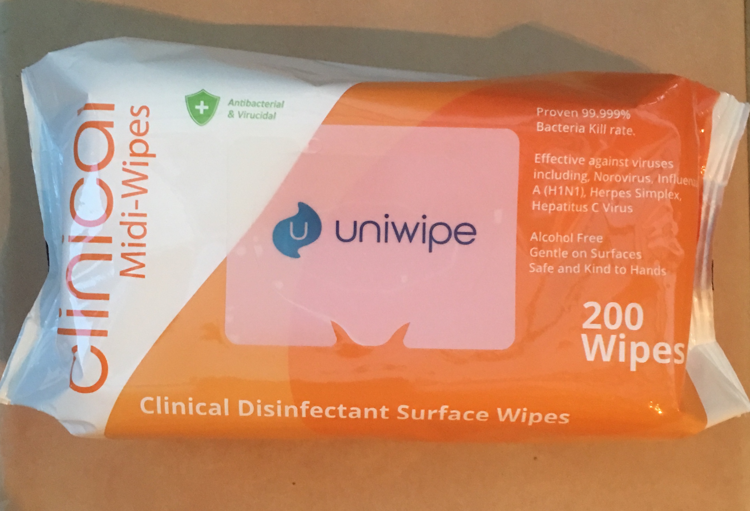 Uniwipe Clinical Sanitising Wipes Pack 200